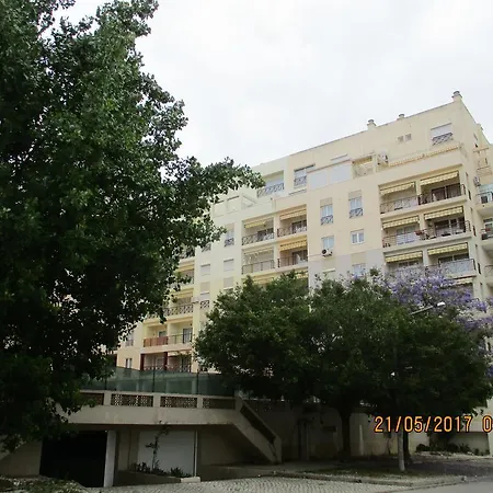 Edificio Canoa Apartment Armacao de Pera